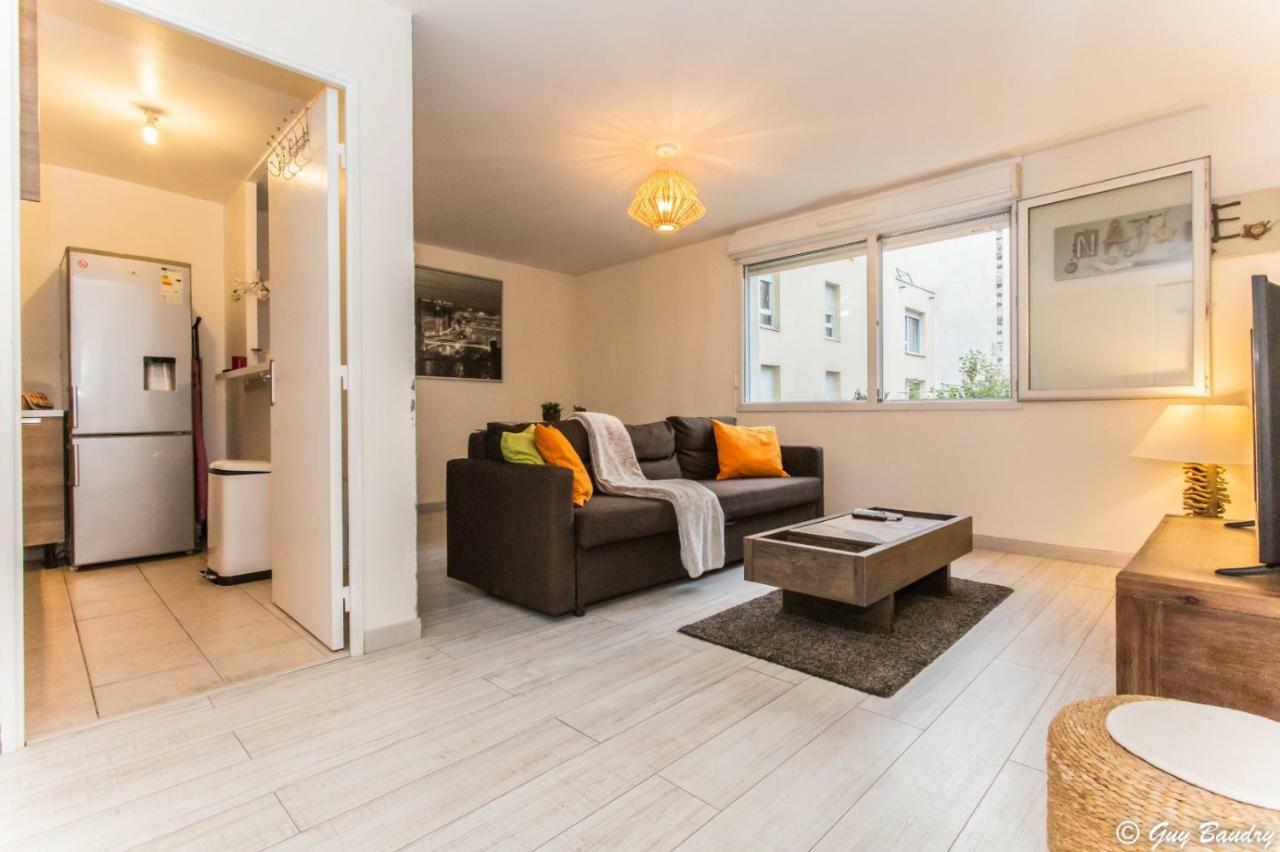 Chic Apart With Bar In Paris Saint-Denis  Ngoại thất bức ảnh